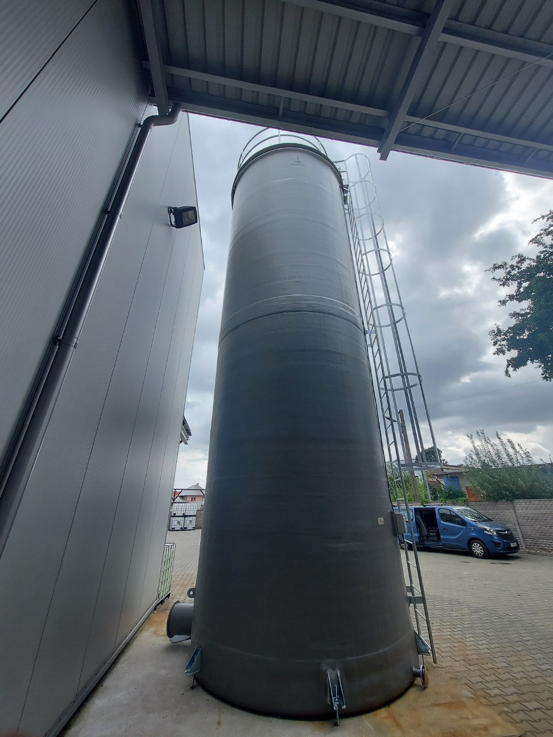 zbiorniki pionowe, producent realizacja trokotex tws grp